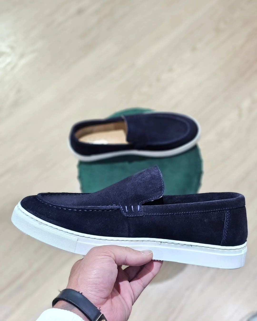 Instapper Suede Loafer Donker Blauw
