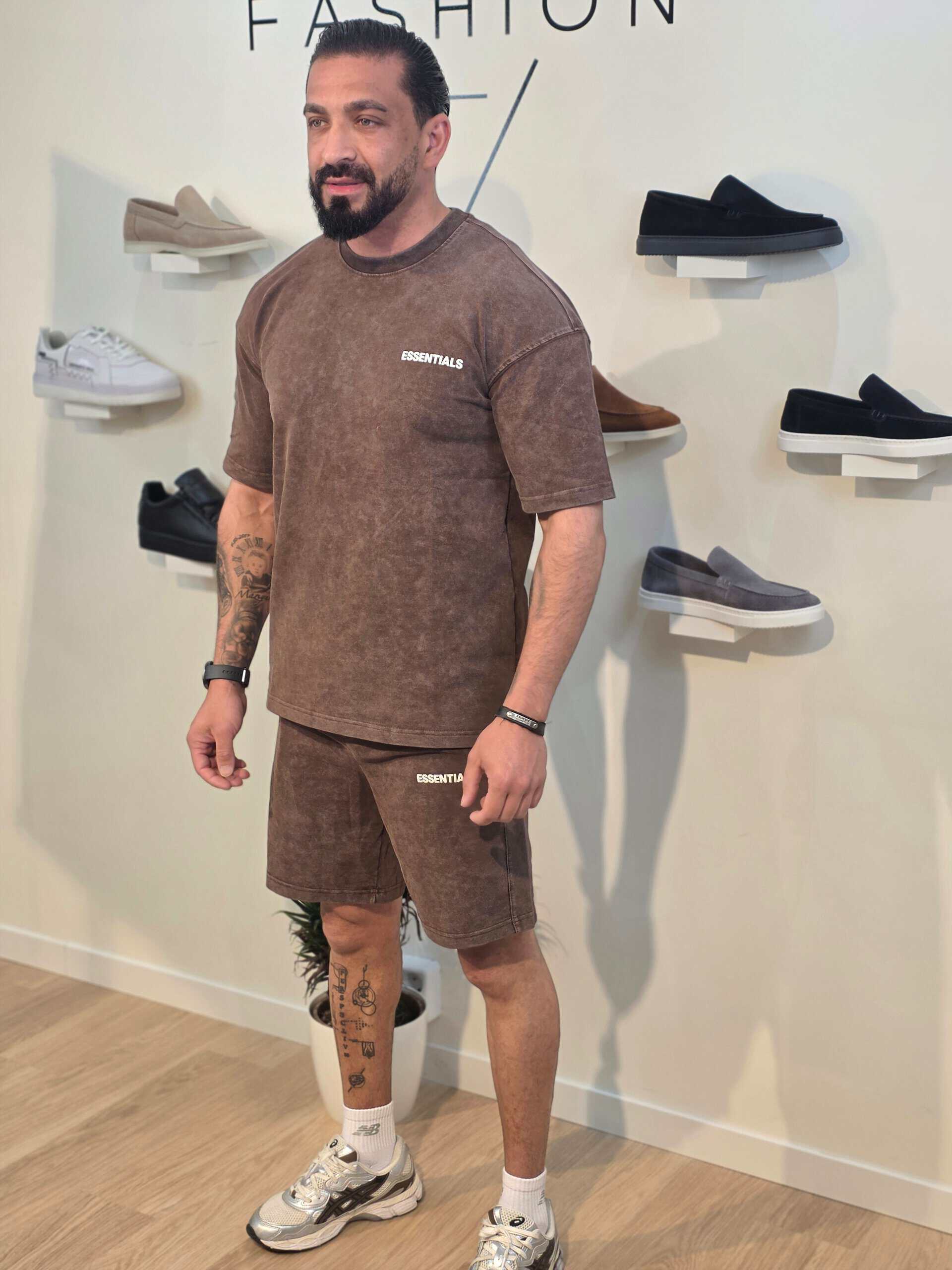 Essentials Zomerset Washed Bruin