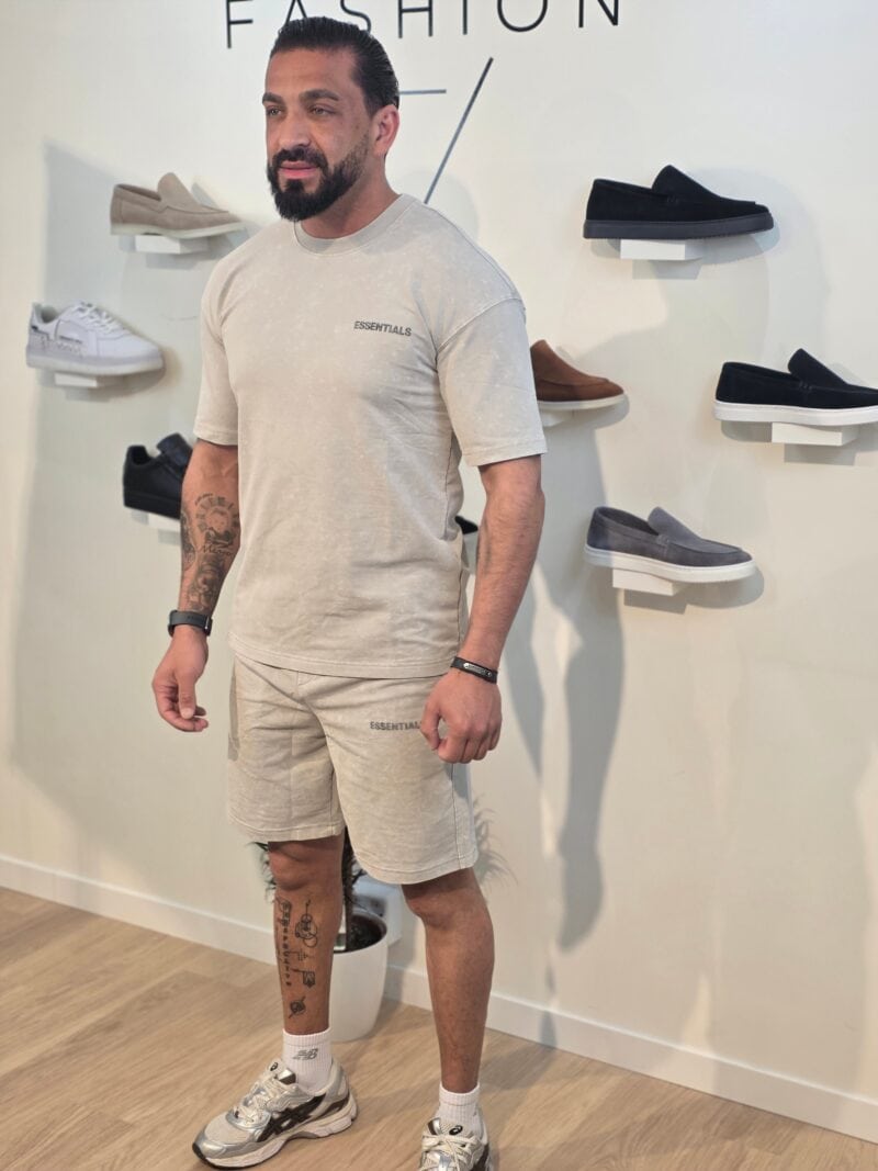 Essentials Zomerset Washed Grijs