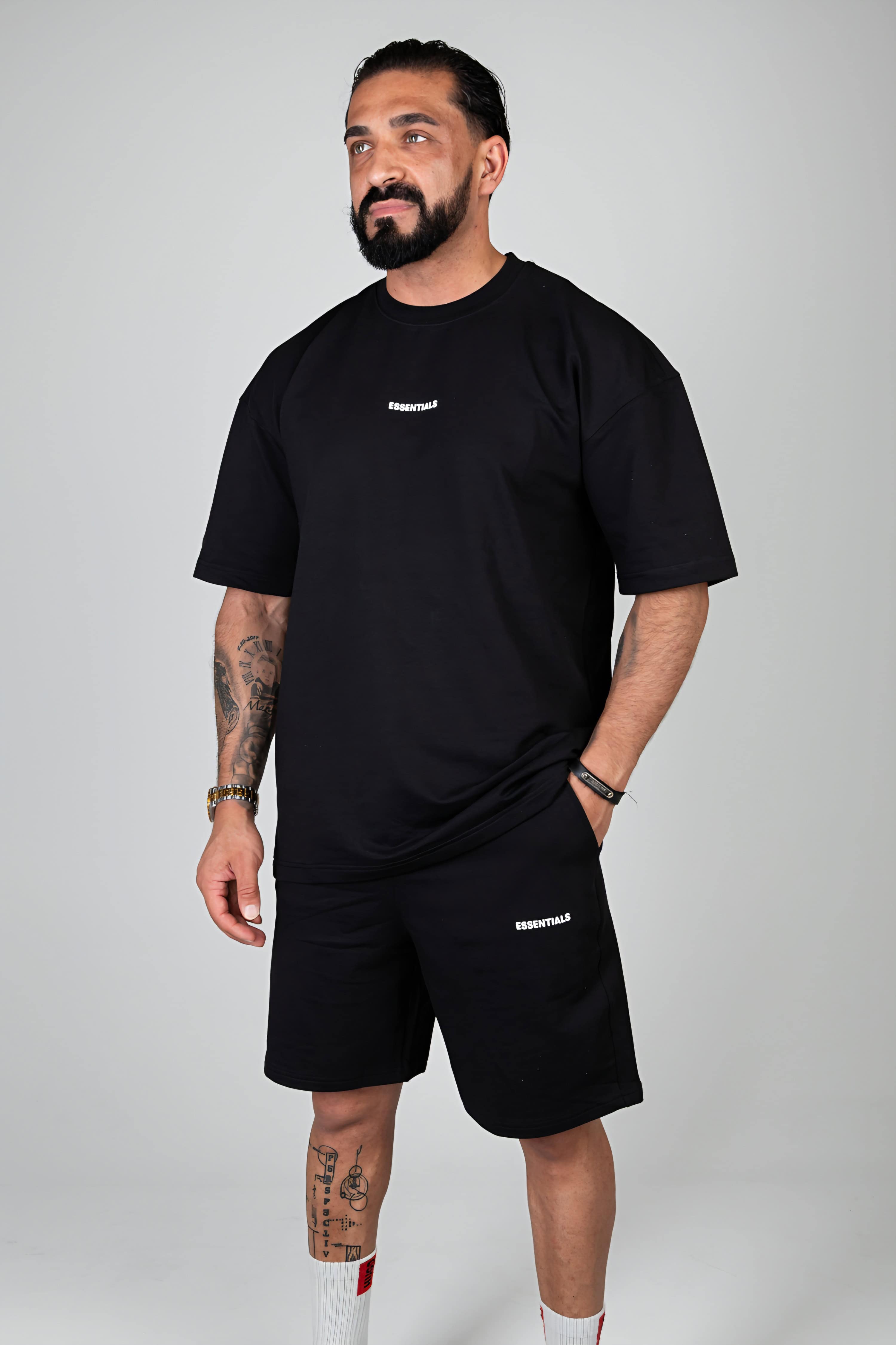 Essentials Basic Oversized Zomerset Zwart