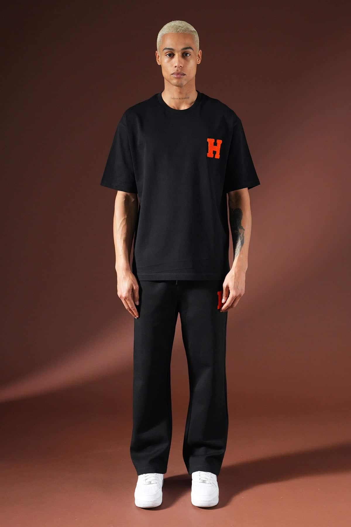 Heritage H Set T-shirt & Wide Leg Pants Zwart 200