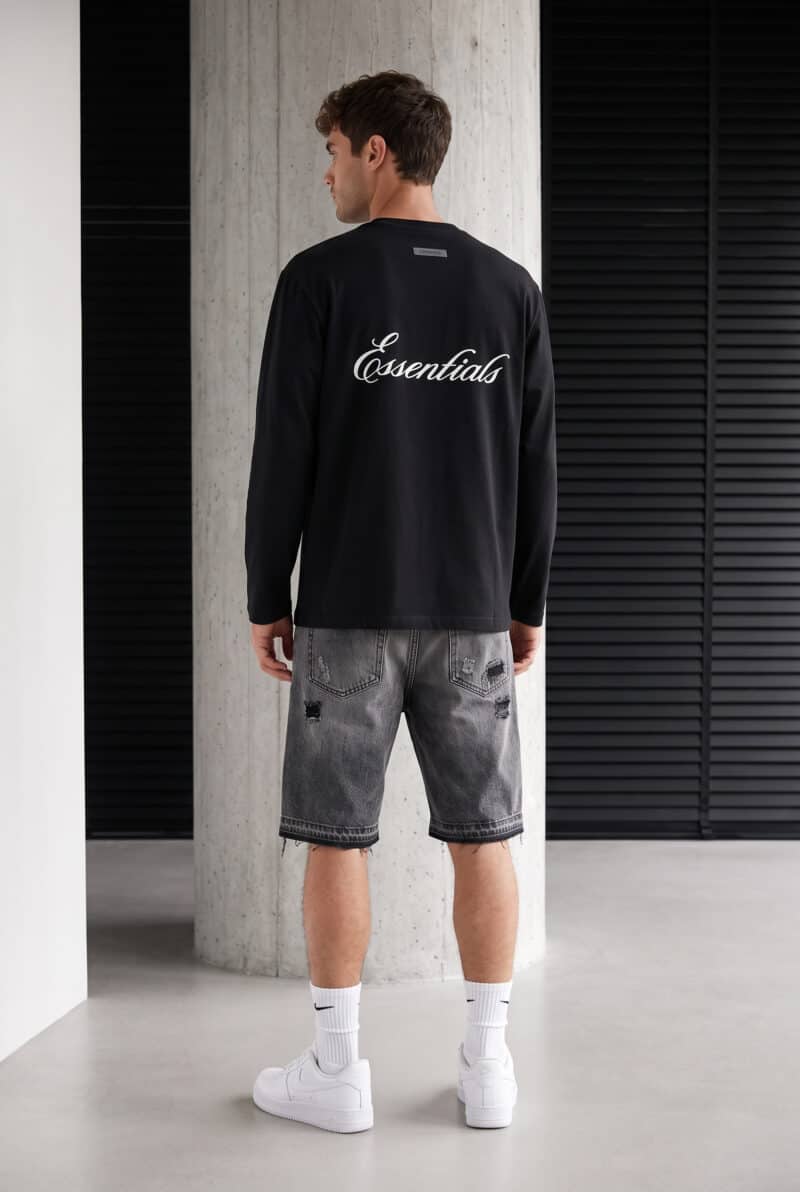 Essentials Longsleeve Zwart 9439